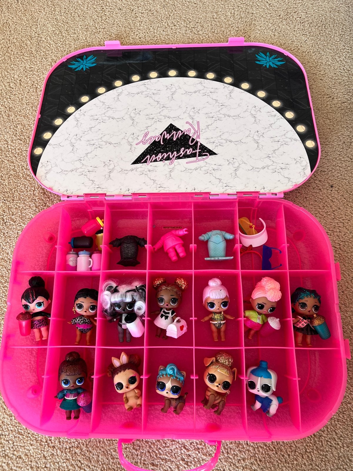 Grote collectie L.O.L. Surprise! poppen in koffer, Ophalen of Verzenden, Gebruikt, Overige typen