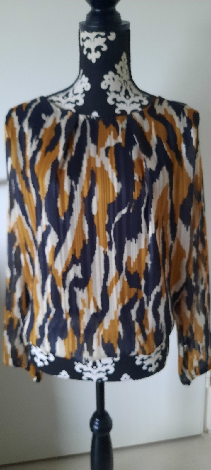 Pescara top maat M blauw/okergeel met glinstering, Kleding | Dames, Maat 38/40 (M), Pescara, Zo goed als nieuw, Lange mouw
