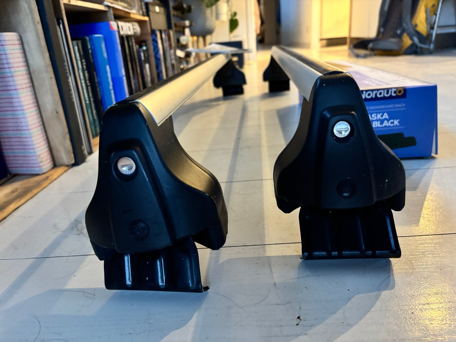 Skoda originele dakdragers - Basic Roof Rack, Auto diversen, Ophalen, Zo goed als nieuw