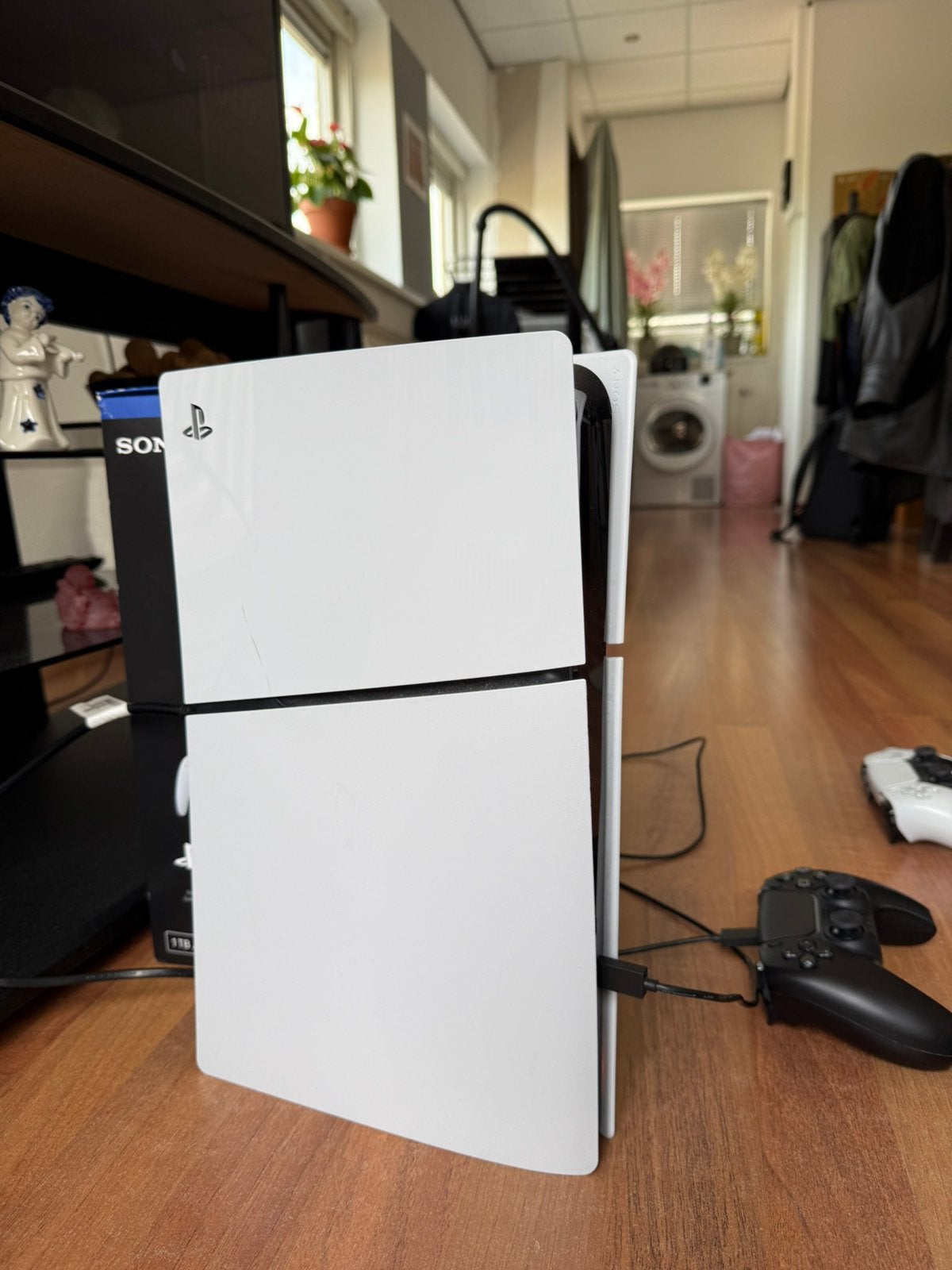 PS5 digital 1Tb + extra controller, Spelcomputers en Games, Spelcomputers | Sony PlayStation 5, Ophalen of Verzenden, Zo goed als nieuw