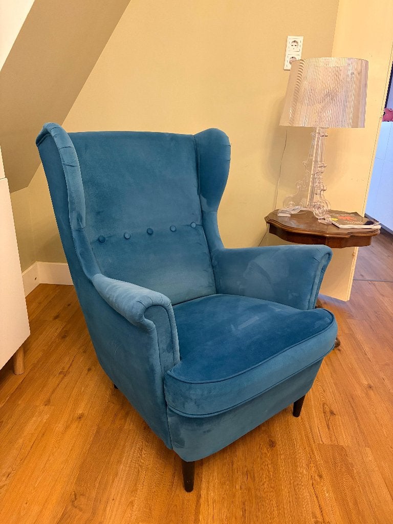 IKEA Strandmon velvet armchair, Huis en Inrichting, Ophalen, Zo goed als nieuw, 75 tot 100 cm, 75 tot 100 cm