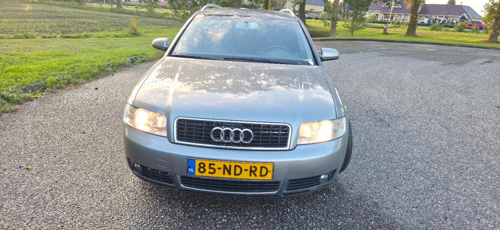 Audi A4 2.0 Avant 96KW 2003 Grijs, Auto's, Voorwielaandrijving, 4 cilinders, 1984 cc, A4