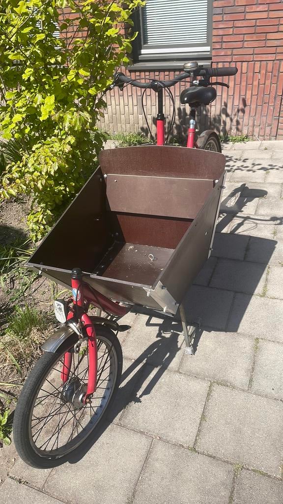 Bak fiets met 7 versnelling met slot, Fietsen en Brommers, Fietsen | Bakfietsen, Ophalen of Verzenden, Zo goed als nieuw, 4 kinderen of meer
