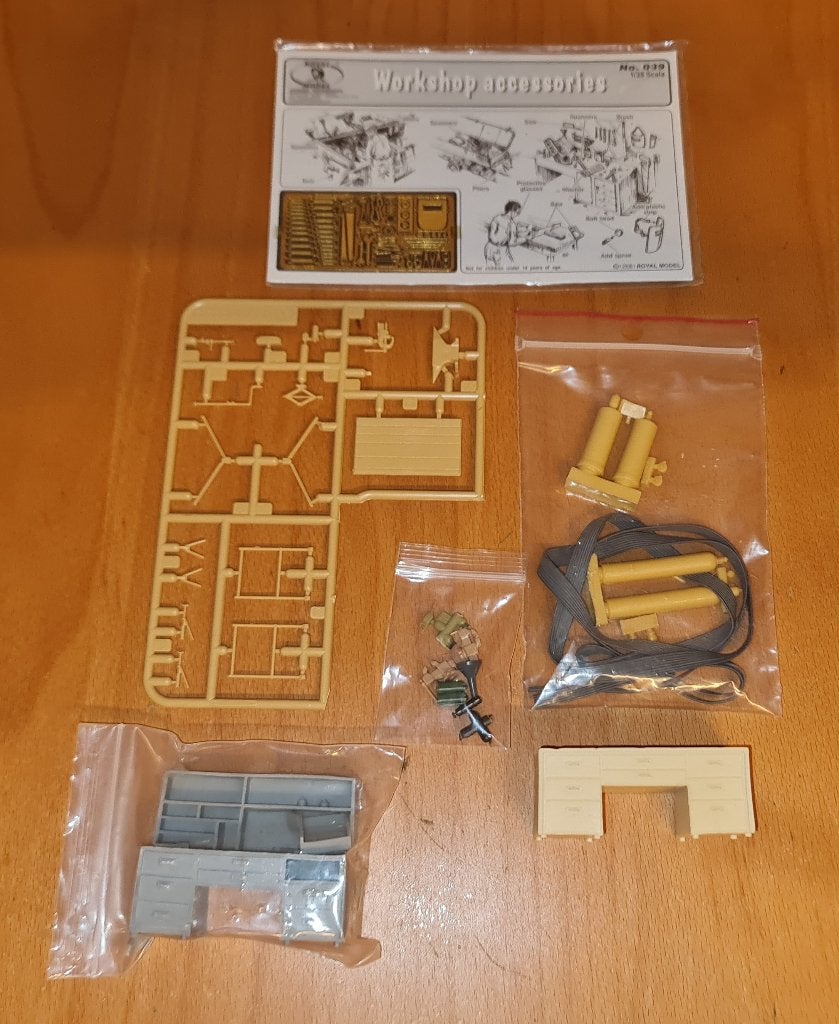 Workshop bits & bites 1:35 (incl. resin & PE parts), Ophalen of Verzenden, Zo goed als nieuw, 1:35 tot 1:50, Diorama