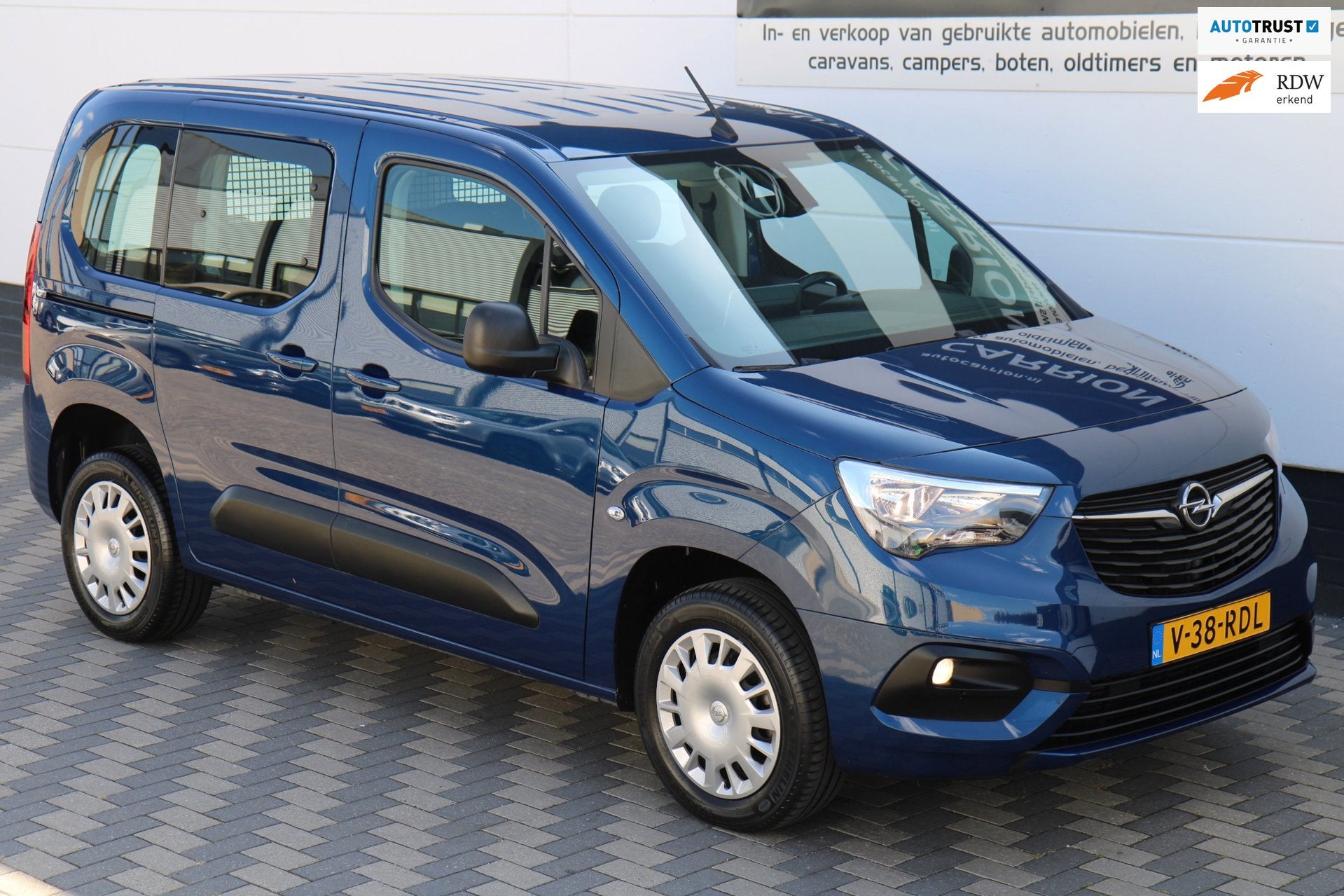 Opel Combo Tour 1.2 Turbo 110PK Carplay Camera 1ste Eig BTW, Auto's, Opel, Voorwielaandrijving, Dealer onderhouden, Stof, Gebruikt