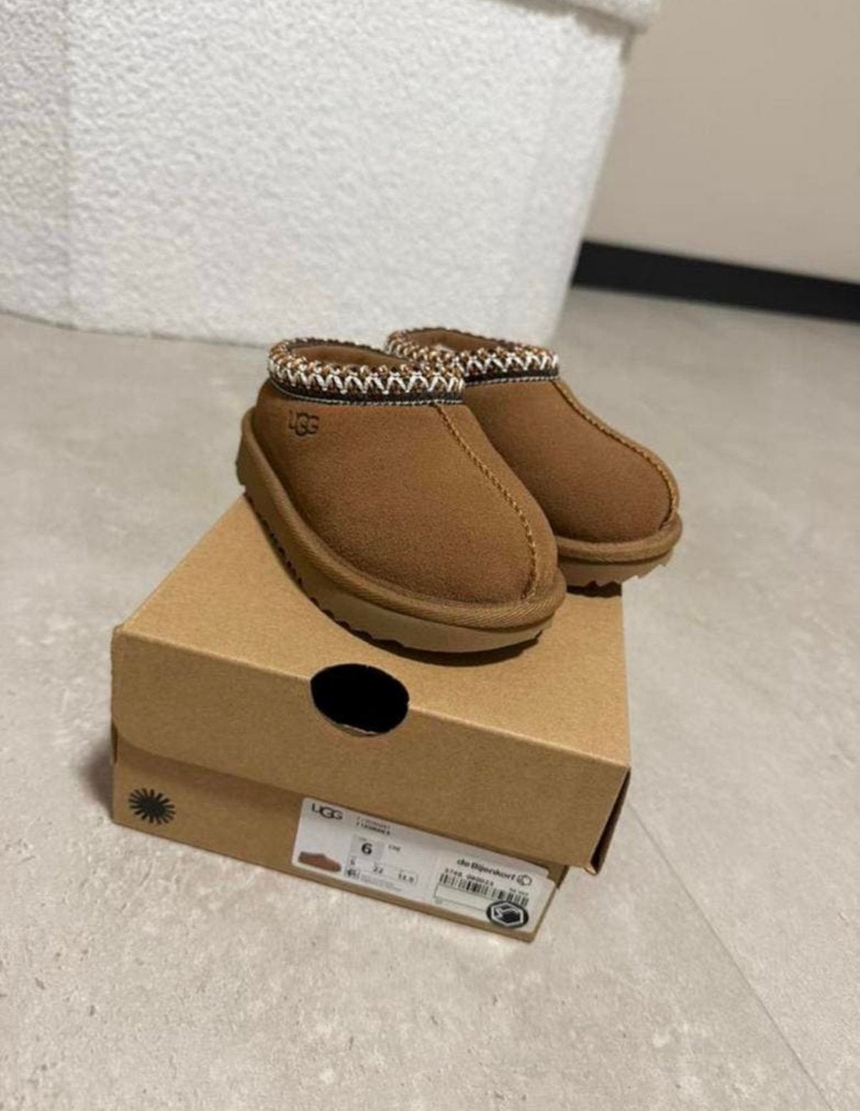 UGG tasman nieuw kids, Ophalen, UGG, Bruin, Nieuw