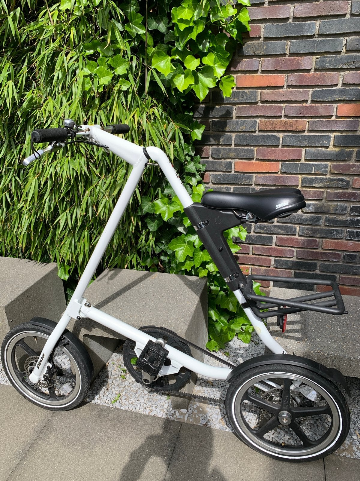 Strida vouwfiets - Wit, schijfremmen, 16 inch, Gebruikt, 16 tot 18 inch, Totaal opvouwbaar, Dames