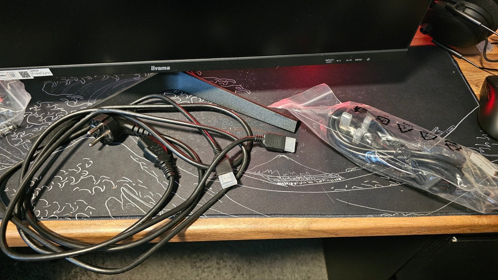 Foto 7 van Iiyama G-MASTER G2745HSU 100hz 1ms Full HD Gaming Monitor