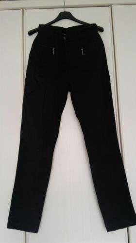 Zwarte broek maat 40 valt klein stretch, Maat 38/40 (M), Zwart, Ophalen of Verzenden, Zo goed als nieuw
