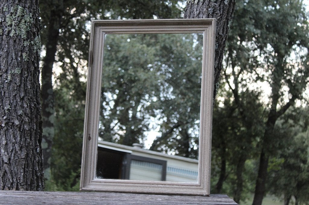 Brocante - Bijzondere & sobere spiegel!, Huis en Inrichting, Ophalen, Minder dan 50 cm, Gebruikt, Minder dan 100 cm