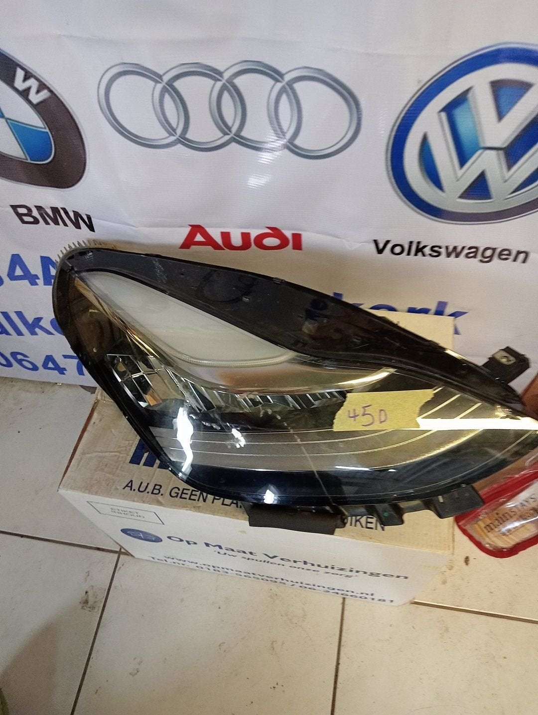 Tesla Model 3 VOLLED Facelift VOLLED Koplamp Rechts