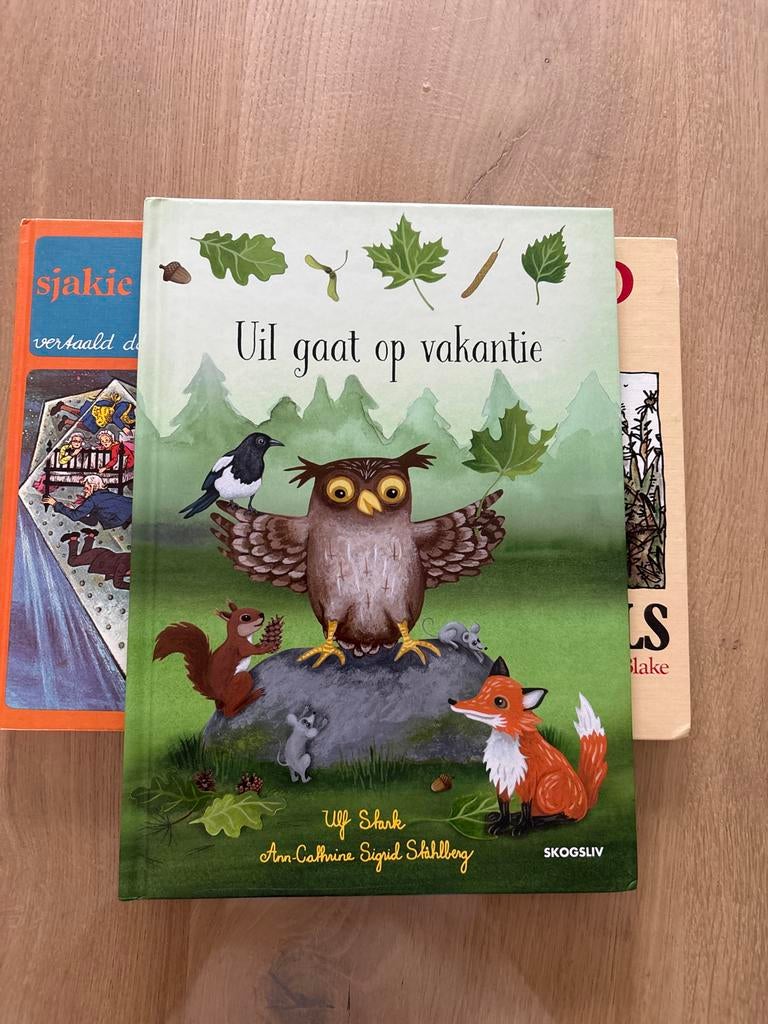 Uil gaat op vakantie - Ulf Stark & Ann-Cathrine Sigrid Ståhl, Ophalen of Verzenden, Zo goed als nieuw, Fictie algemeen