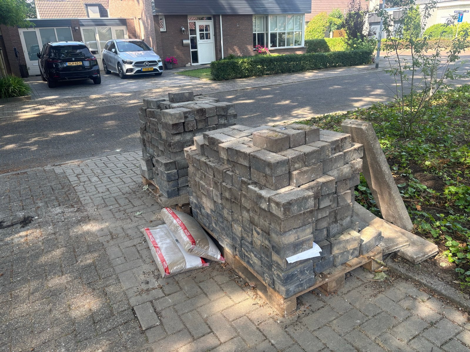 Mooie partij grijze betonklinkers, Gebruikt, Klinkers, Ophalen of Verzenden, 10 m² of meer
