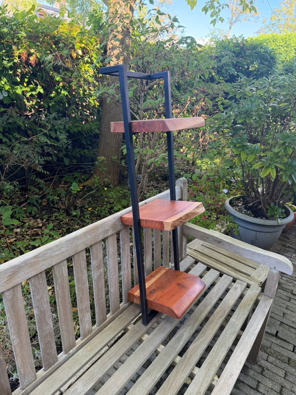 Wandrek staal met hout, Ophalen, Zo goed als nieuw