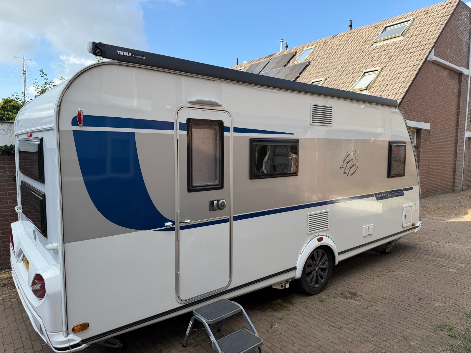 Knaus Sport 540 fdk met stapelbed, mover, vloerverwarming, 7 tot 8 meter, Treinzit, Particulier, Schokbreker