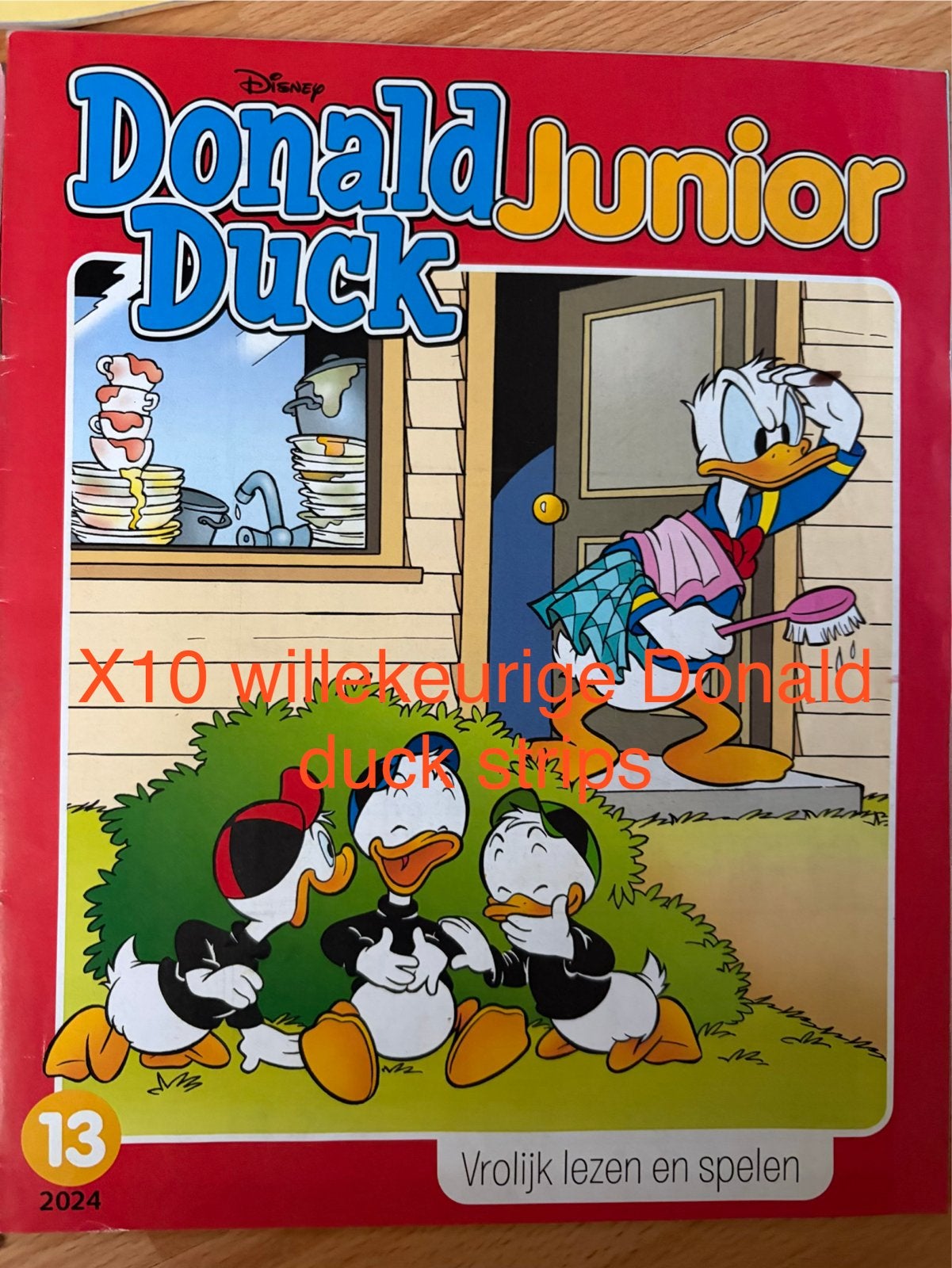 Donald Duck Junior - 10 willekeurige strips, Boeken, Meerdere stripboeken, Ophalen of Verzenden, Gelezen