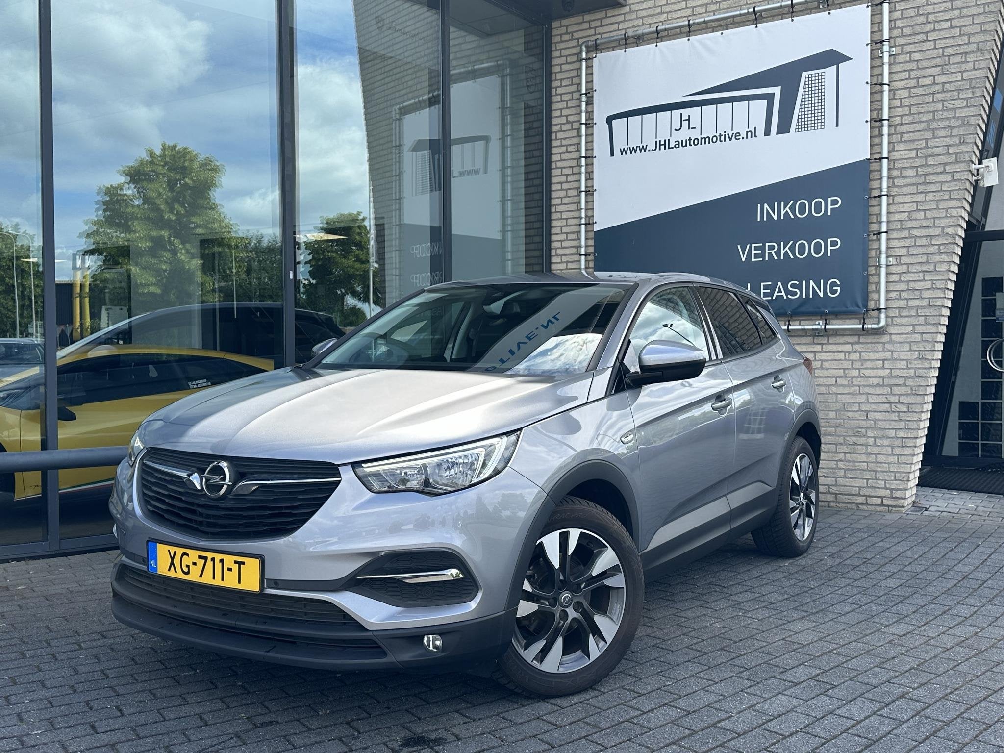 Opel Grandland X 1.2 Turbo Online Edition*NAVI*ECC*SPORTSTOE, Auto's, Opel, Voorwielaandrijving, 1350 kg, Stof, Gebruikt