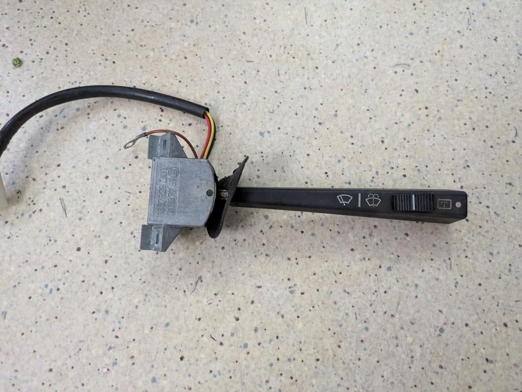 Ruitenwisser schakelaar Volvo 240 245 Station Auto Onderdeel, Ophalen of Verzenden, Volvo