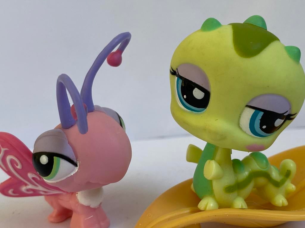Littlest Petshop LPS Vlinder en rups # 1323 en 1324, Ophalen of Verzenden, Zo goed als nieuw