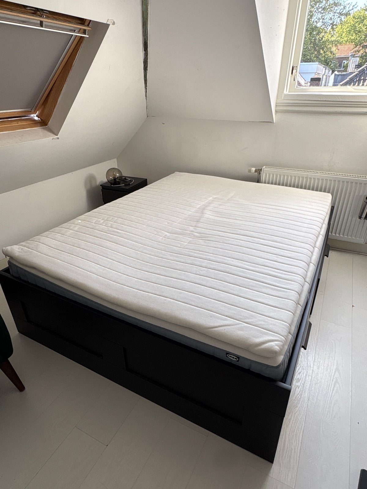 Ikea bed 160x200 met opberglades, Gebruikt, Zwart, Tweepersoons, Ophalen of Verzenden