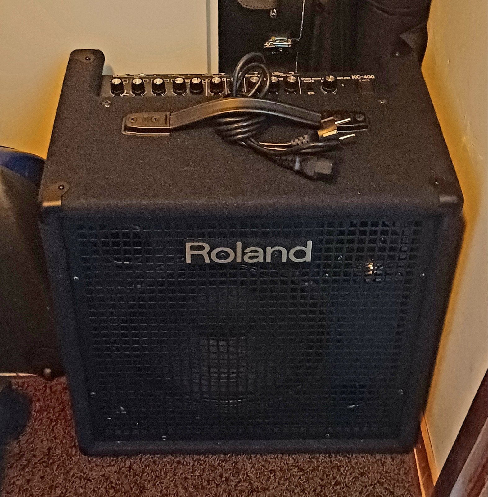 Roland Keyboardversterker KC 400, Ophalen, Nieuw, Minder dan 500 watt, Keyboardversterker