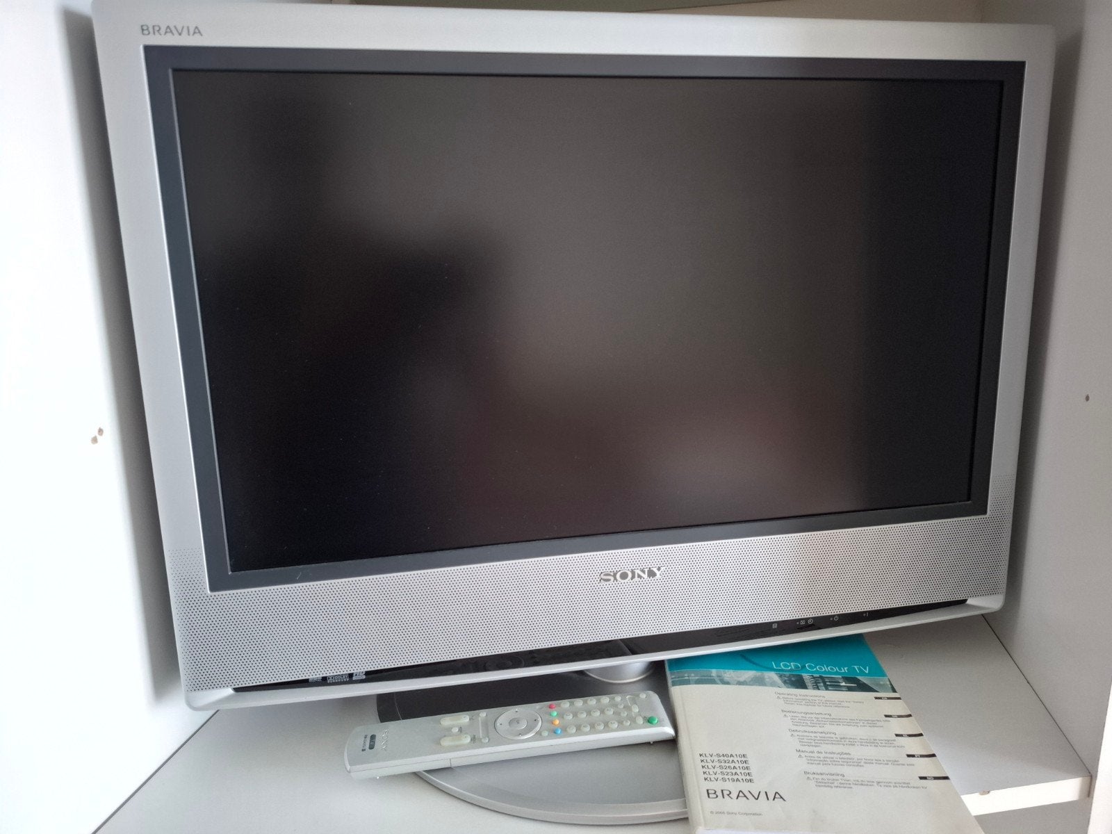 Sony Bravia LCD TV 56 cm (22 inch) - KLV-S26A10E, Audio, Tv en Foto, Televisies, Ophalen, Gebruikt, 50 Hz, Sony