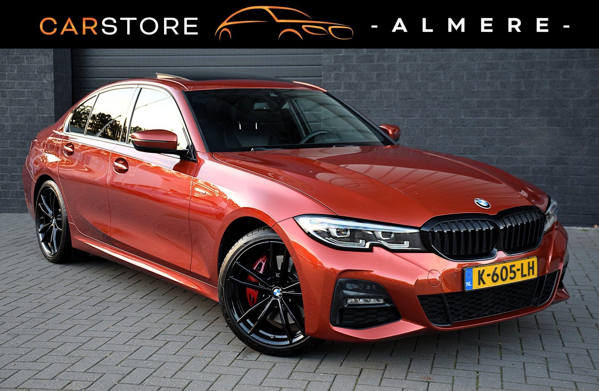 BMW 3-serie 320i High Executive Edition*M-Pakket*DAK*HEAD-UP, Auto's, Achterwielaandrijving, Gebruikt, Bedrijf, 19 km/l