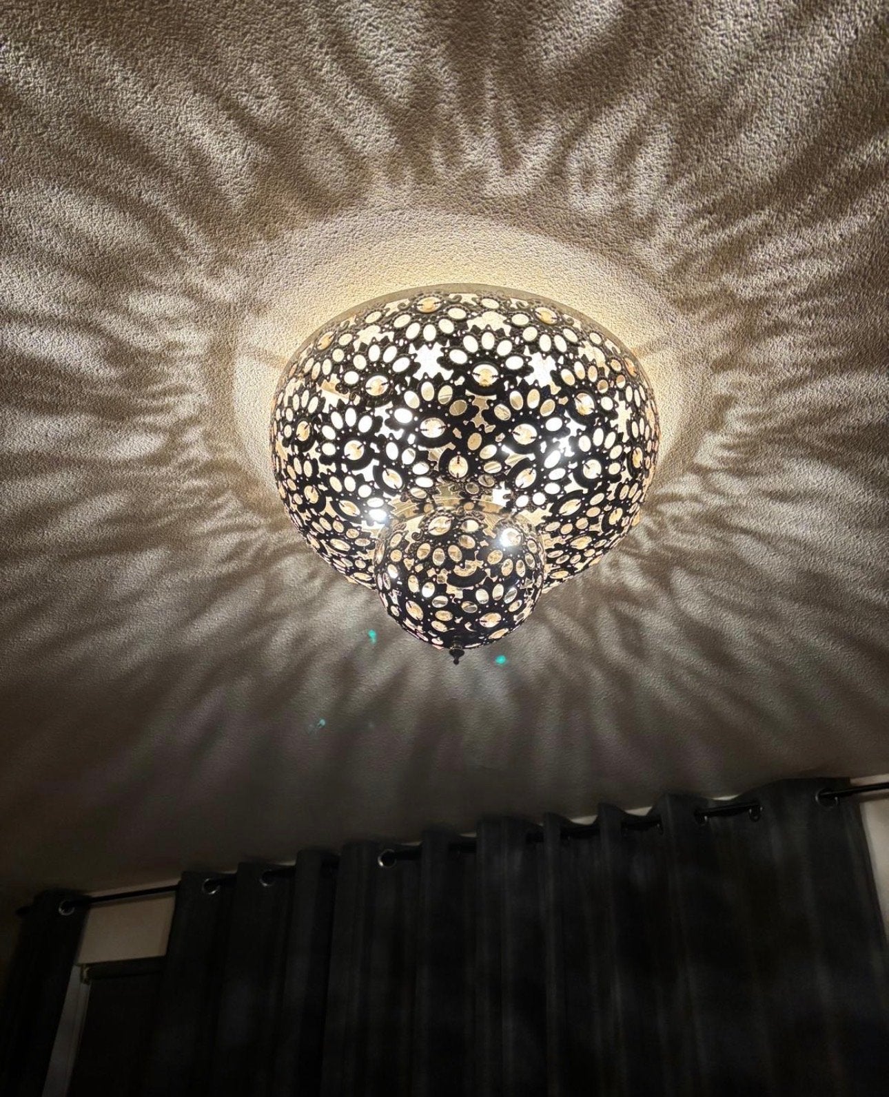 Oosterse plafondlamp met uniek lichteffect, Ophalen, Zilver, Overige stijlen, Zo goed als nieuw