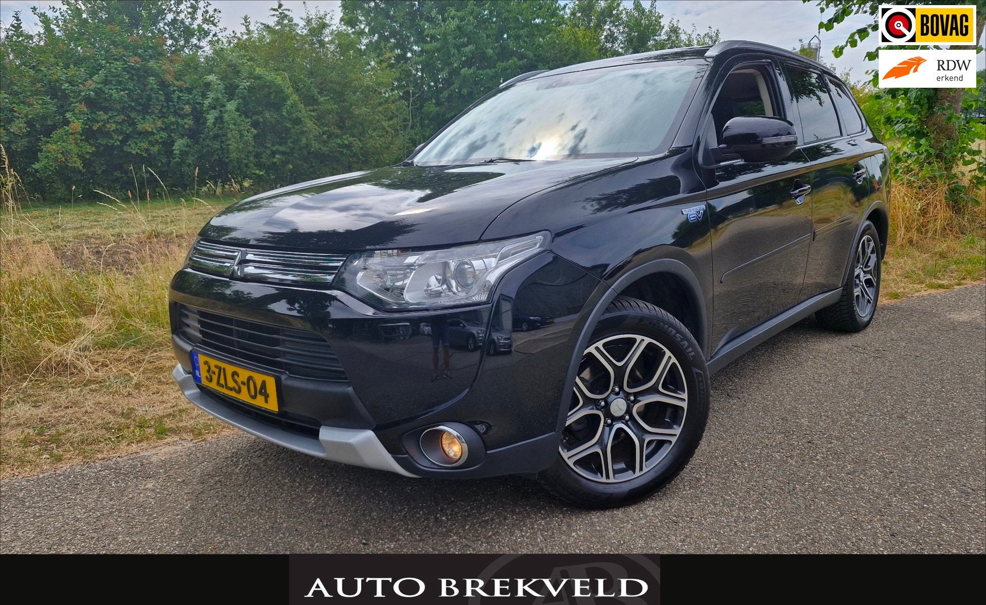 Mitsubishi Outlander 2.0 PHEV Instyle X-Line 121PK | Rijklaa, Auto's, Mitsubishi, Zwart, 4 cilinders, Zwart, Vierwielaandrijving