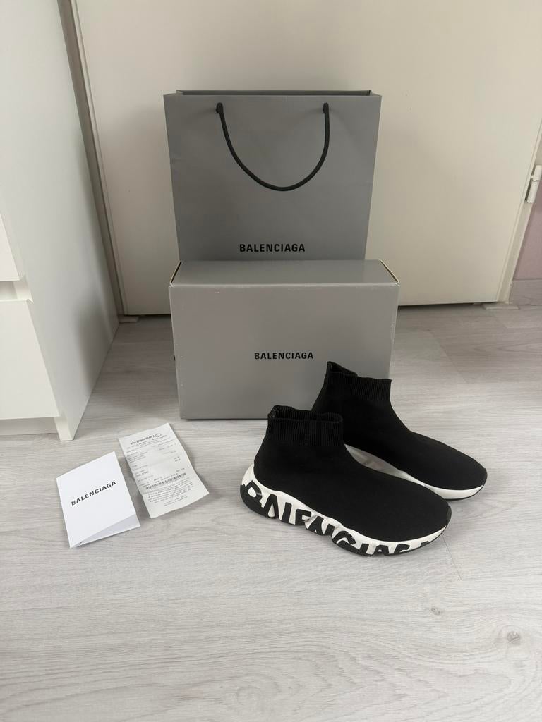 Balenciaga speed graffiti maat 37, Ophalen, Zwart, Sneakers of Gympen, Zo goed als nieuw