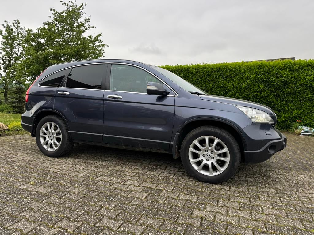 Honda CR-V 2.0 Executive Automaat|Leer|Schuifdak | Trekhaak, Automaat, Origineel Nederlands, Vierwielaandrijving, Zilver of Grijs