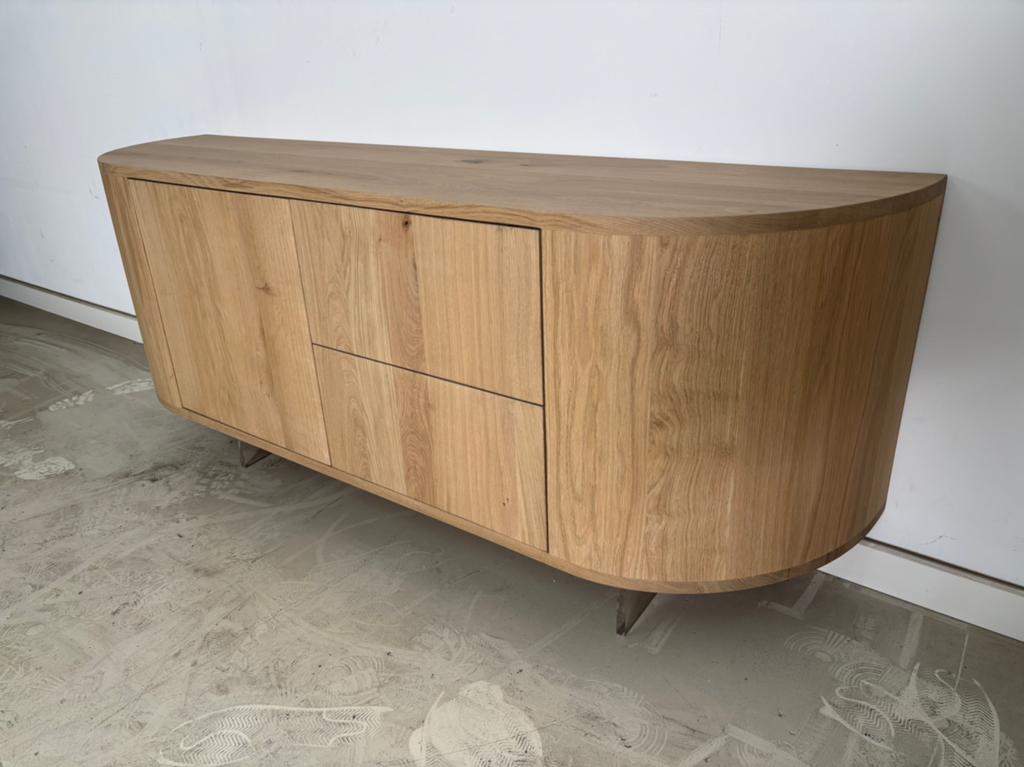 Rond zwevende dressoir, Zwevende dressoir, Ophalen of Verzenden, Zo goed als nieuw, 25 tot 50 cm, 150 tot 200 cm