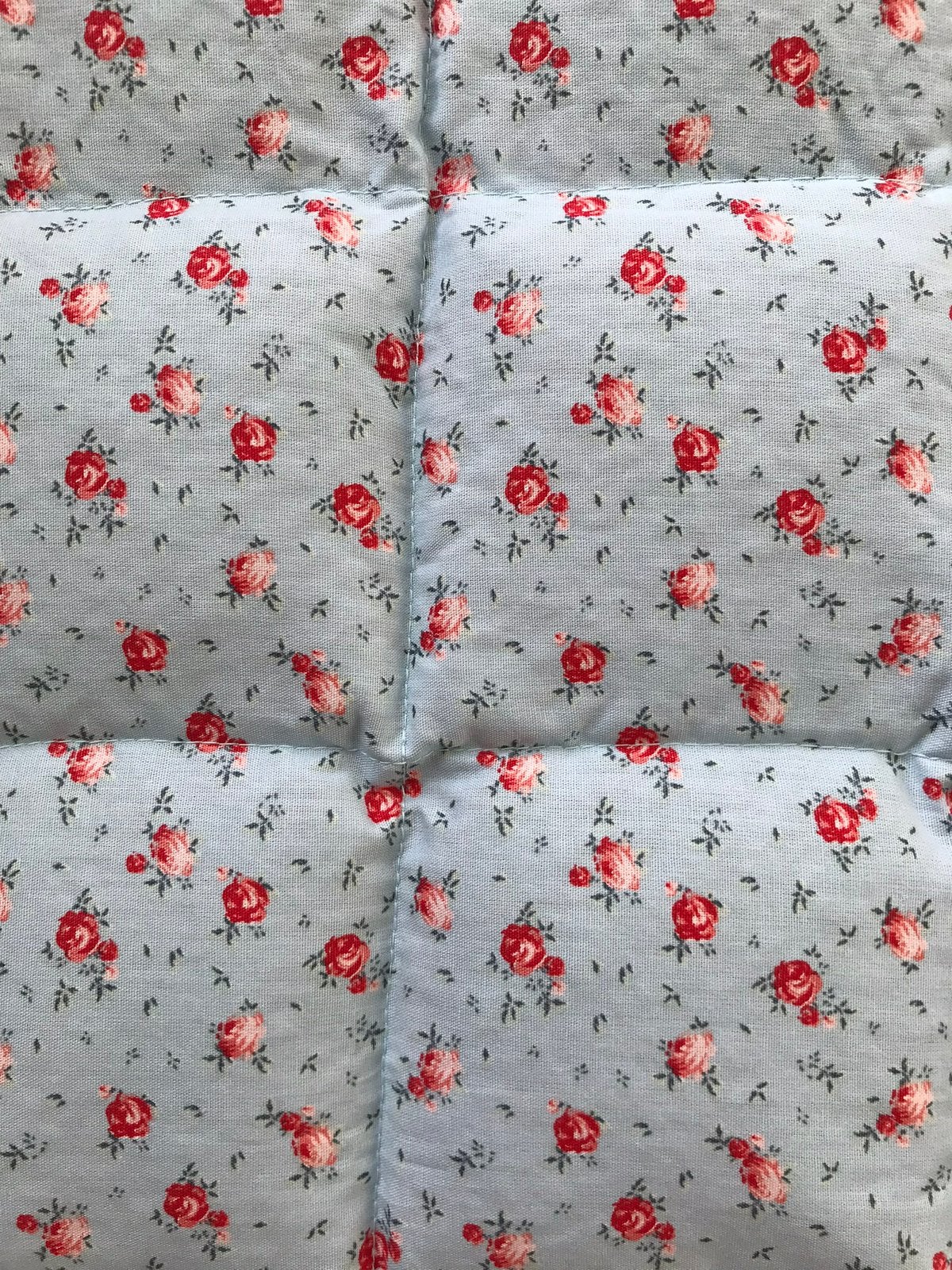 Warmtekussen, pittenzak, kruik. Licht blauw met roosjes, Ophalen, Nieuw, Overige typen