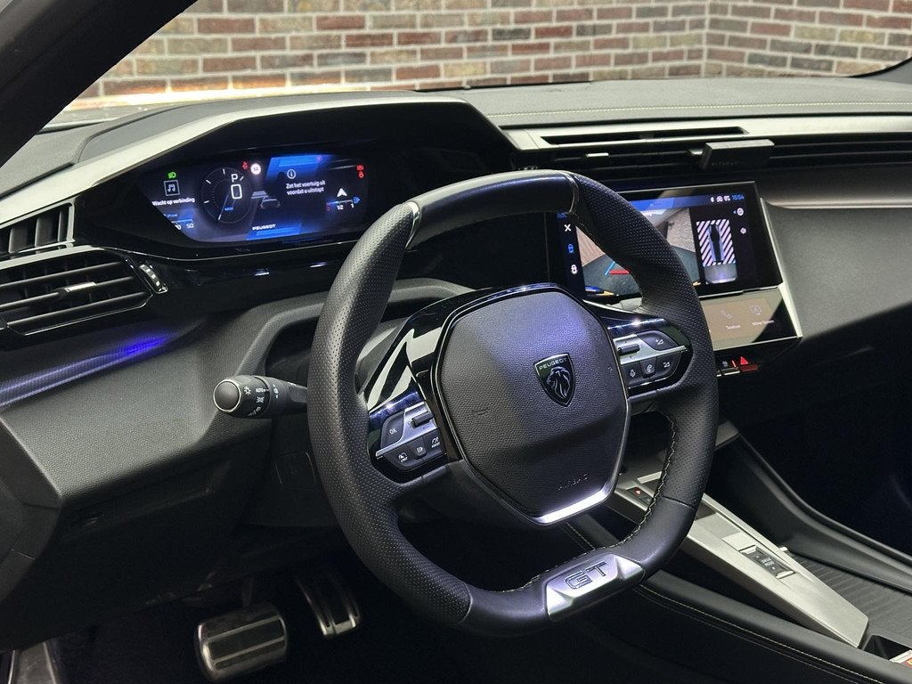 Peugeot 308 1.2 PureTech GT Panorama Virtual Sfeer Massage D, 1263 kg, 1199 cc, Wit, 3 cilinders