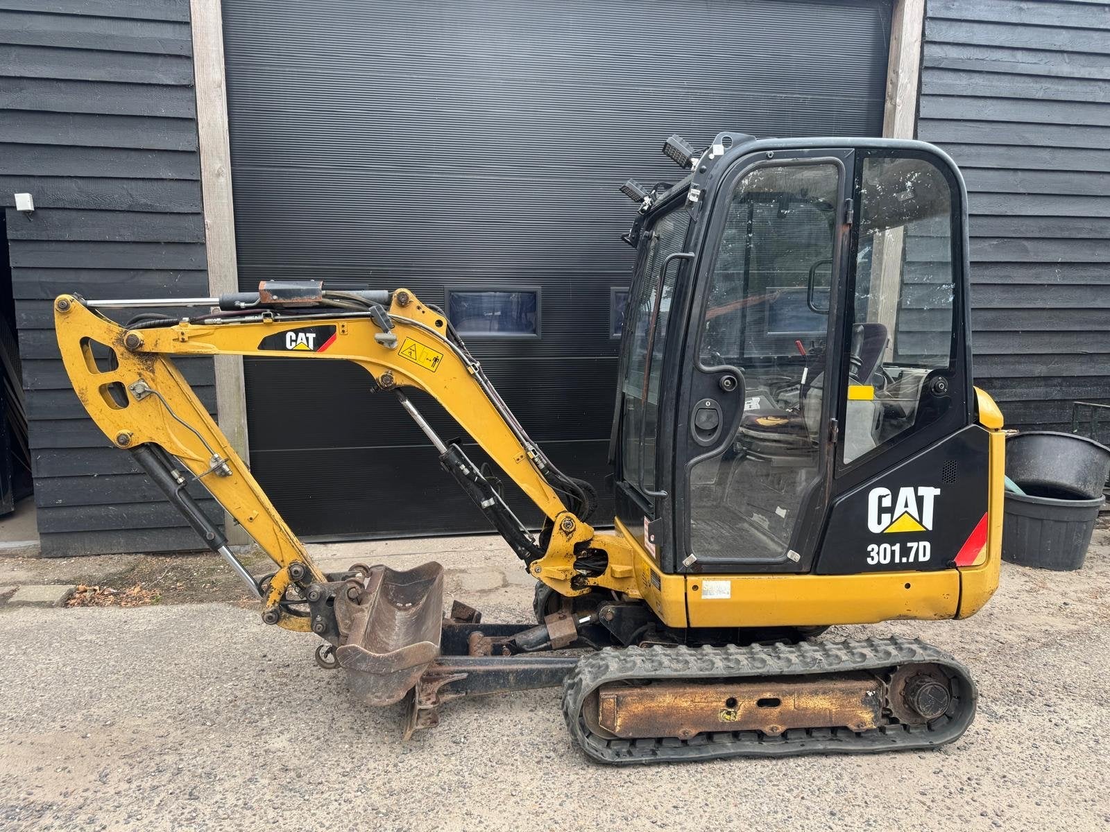 CAT 301.7D Minigraafmachine - Compact en Krachtig, Ophalen, Graafmachine