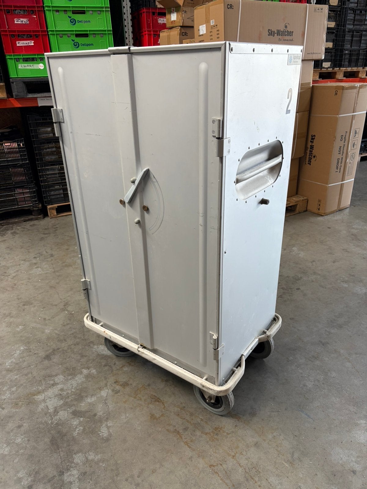 Dienbladen kast / Regaalwagen, Ophalen, Zo goed als nieuw