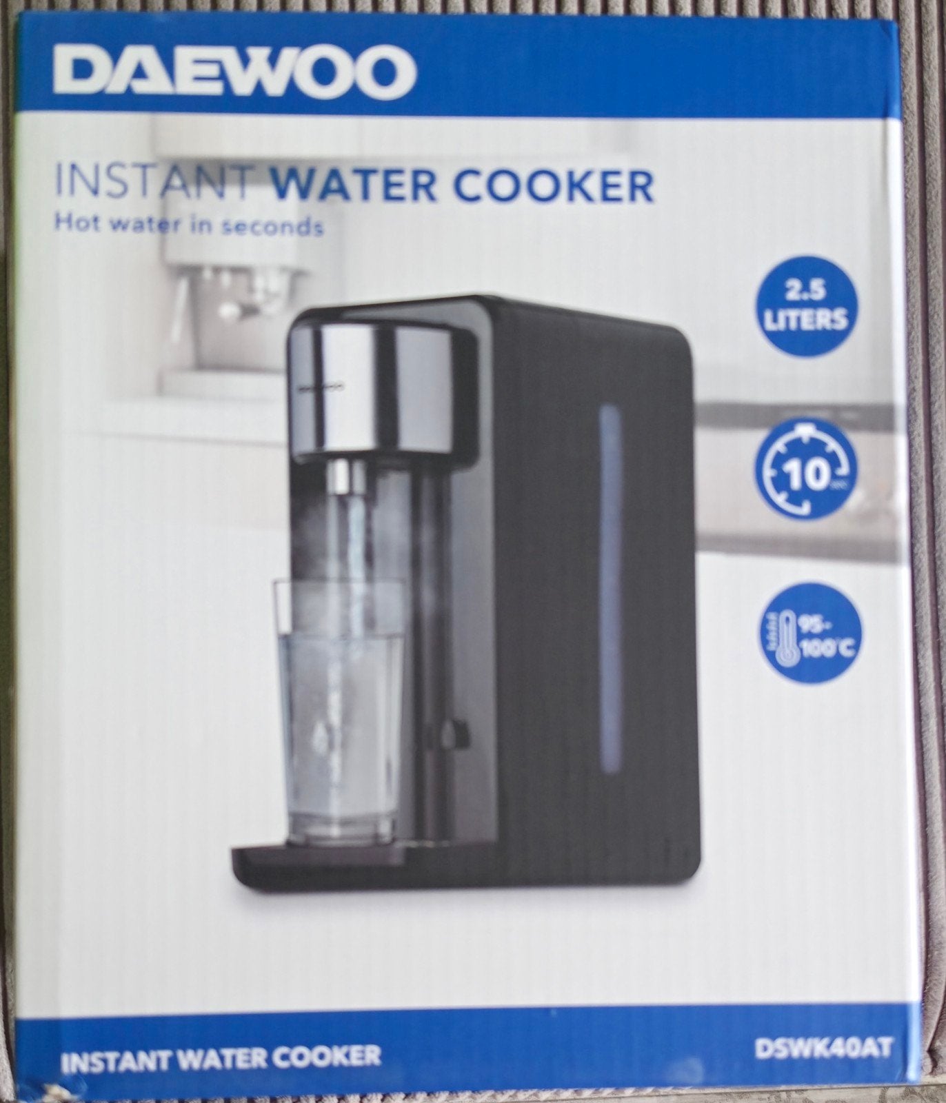 Deawoo water cooker (ipv waterkoker). Nieuw ongeopende doos, 2 liter of meer, Ophalen of Verzenden, Nieuw
