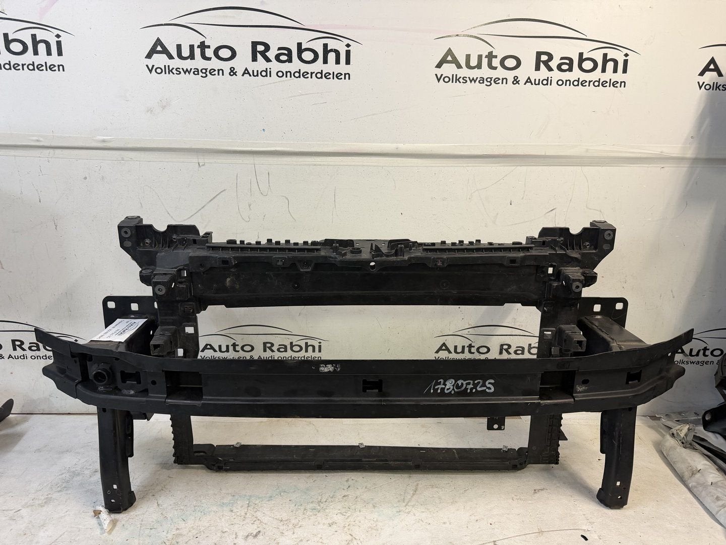 VW POLO 2G VOORFRONT ORGINEEL 2GS805588AC MET BALK, Gebruikt, -, -, Ophalen of Verzenden