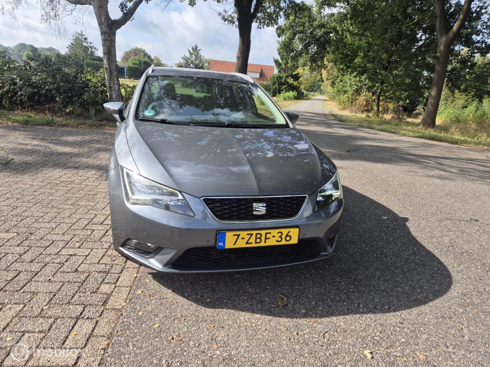 Seat Leon ST 1.6 TDI Ecomotive Lease Comfort, Voorwielaandrijving, Euro 5, Gebruikt, 4 cilinders