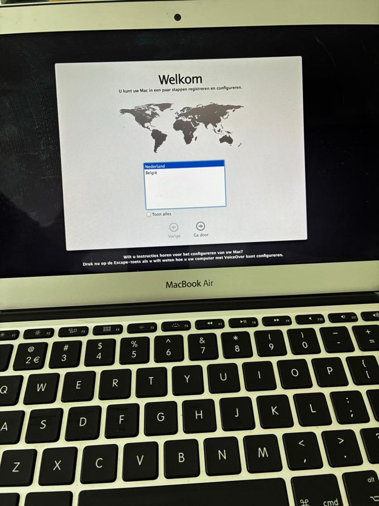 MacBook Air 11-inch (2013), Qwerty, Ophalen of Verzenden, Zo goed als nieuw, 128 GB of minder