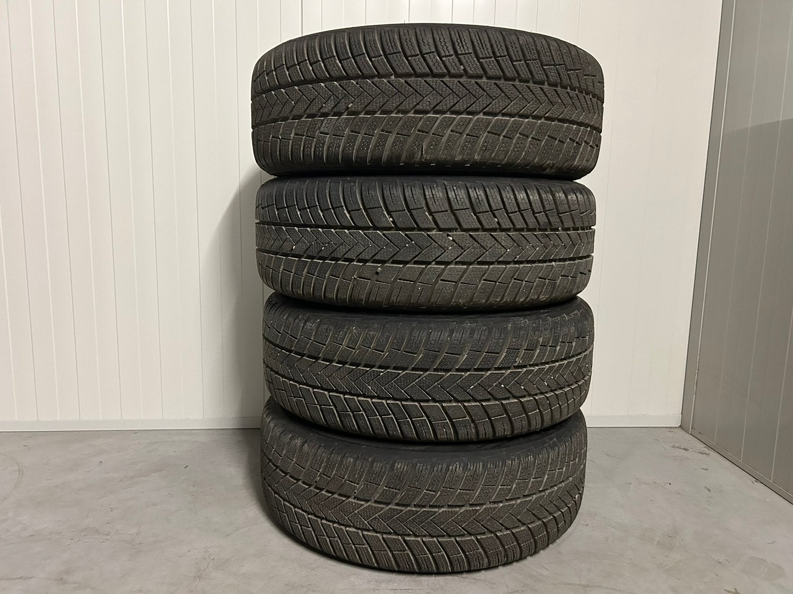 Originele VW Taiga T-Cross Polo Valencia 17 inch 5x100 2022, Auto-onderdelen, Banden en Velgen, Ophalen, Gebruikt, Banden en Velgen