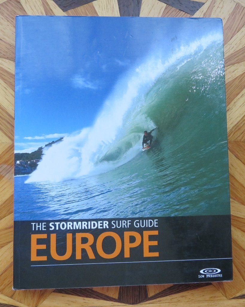 EUROPE - The Stormrider Surf Guide, Ophalen of Verzenden, Zo goed als nieuw, Watersport en Hengelsport