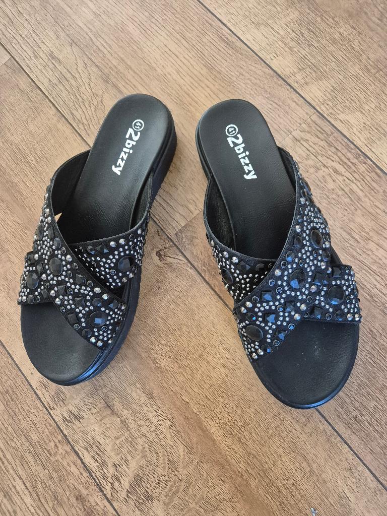 Nieuwe zwarte sandalen van 2-Bizzy, Kleding | Dames, 2-Bizzy, Zwart, Nieuw, Sandalen of Muiltjes