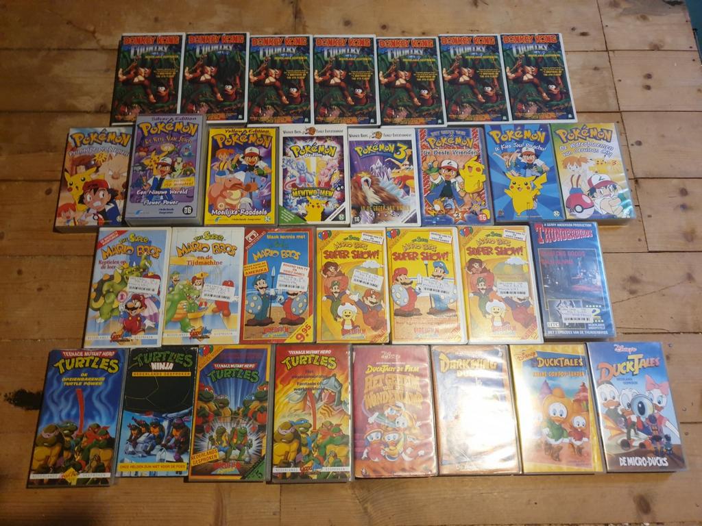 Collectie van 31 videobanden, Alle leeftijden, Ophalen of Verzenden, Gebruikt
