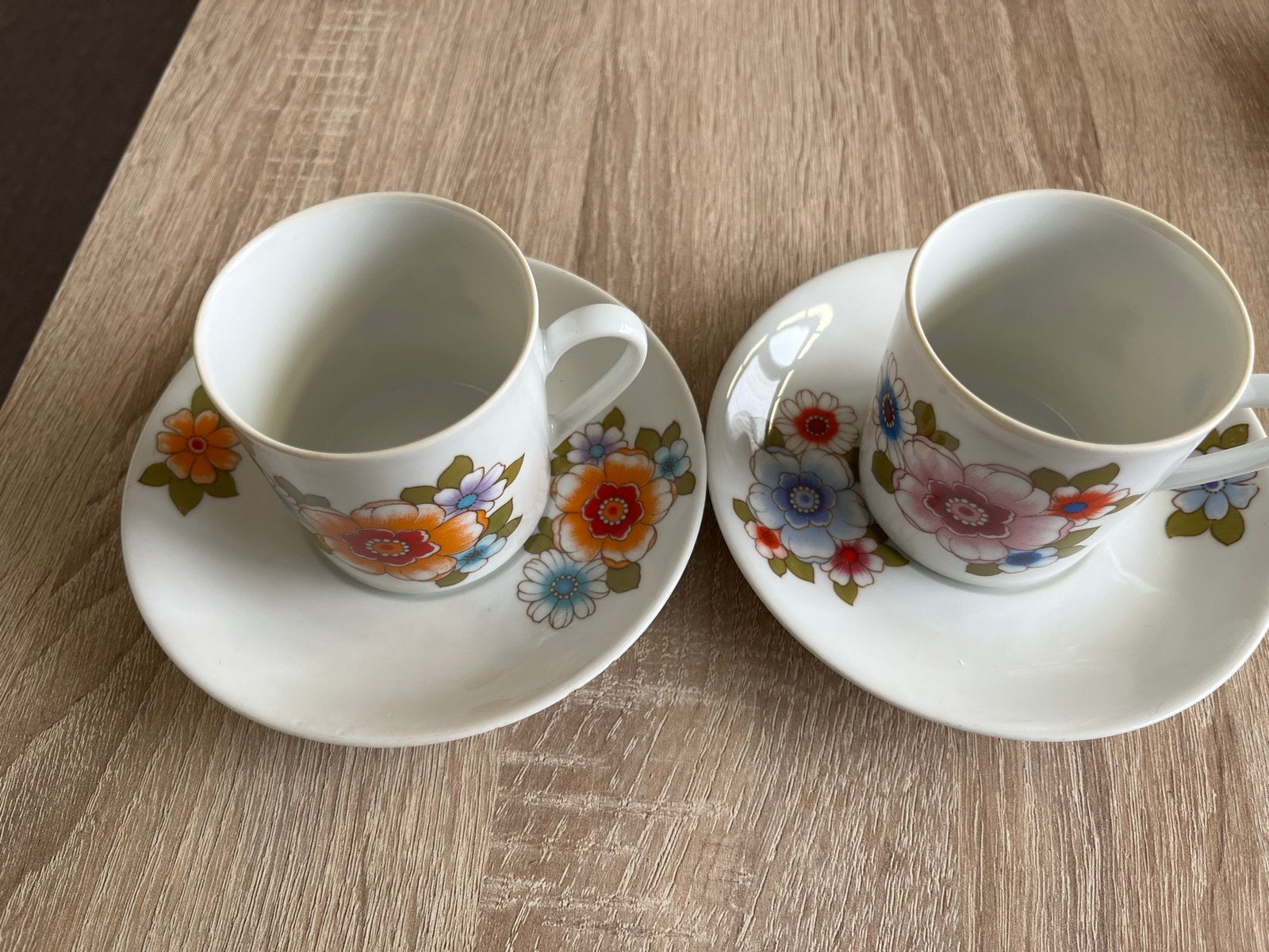 Vintage Mitterteich Bavaria kop en schotel set (2 stuks), Antiek en Kunst, Antiek | Servies los, Ophalen