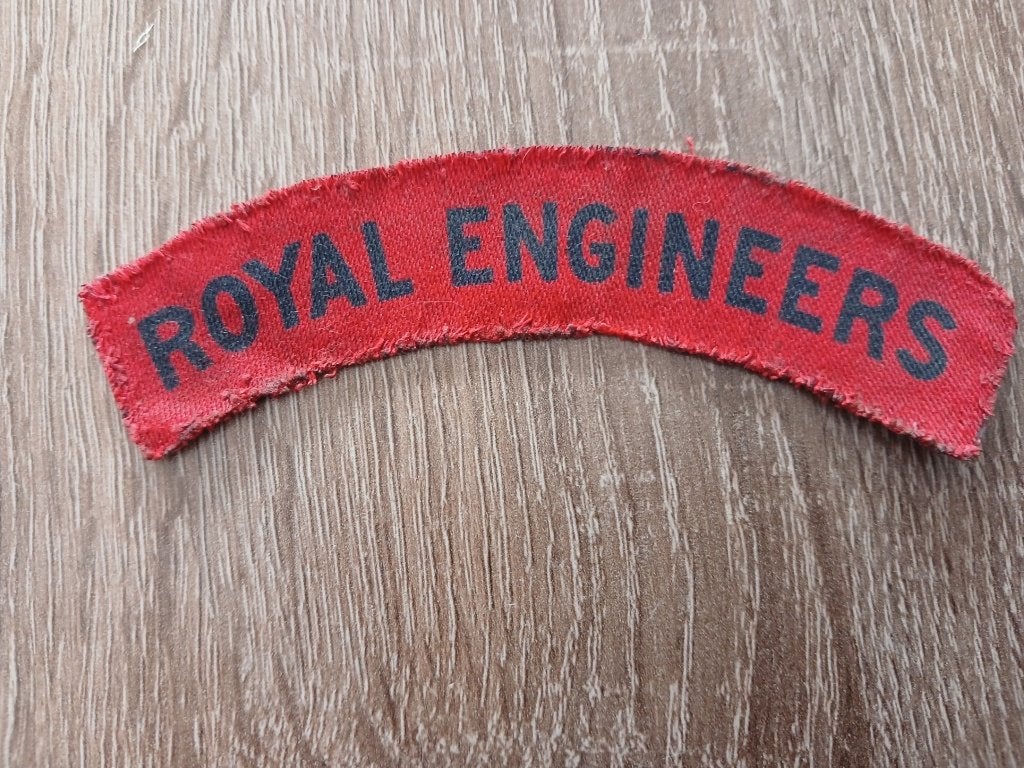 Royal Engineers shoulder sleeve, Printed/canvas., Verzamelen, Ophalen of Verzenden, Landmacht, Engeland, Embleem of Badge