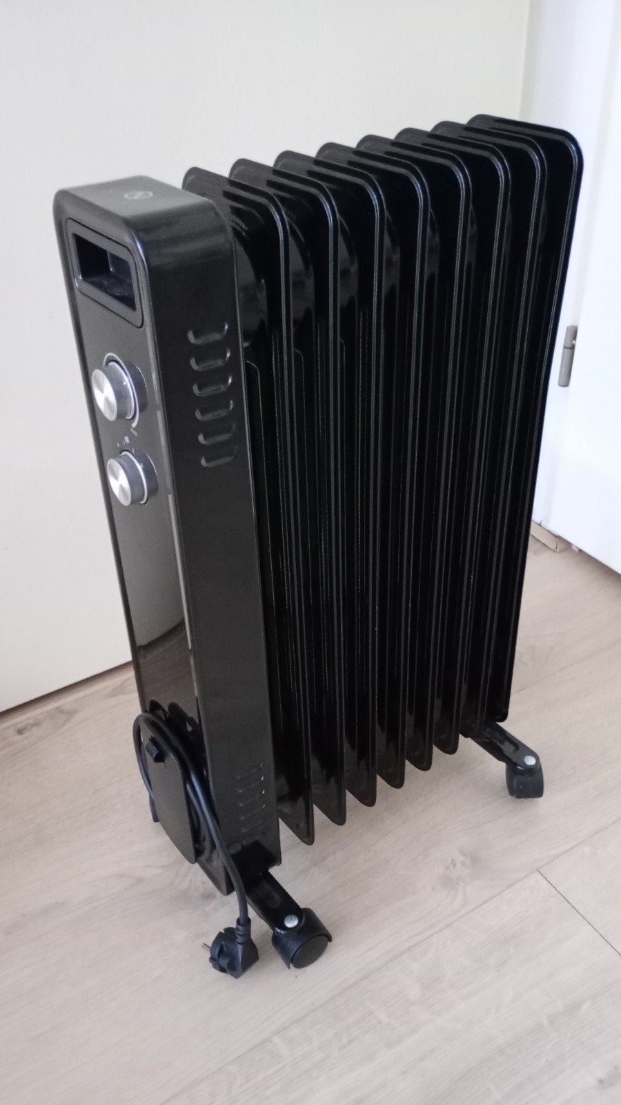 Olie radiator elektrische verwarming, Ophalen, 30 tot 80 cm, Radiator, Minder dan 60 cm