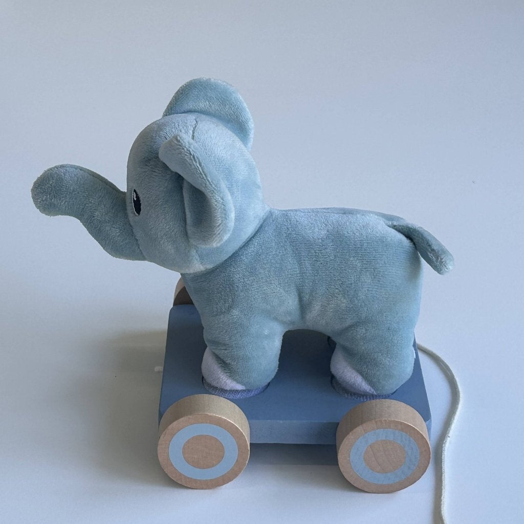 Leuke trekdier - olifant - nieuwstaat, Ophalen of Verzenden, Zo goed als nieuw, Duw- of Trekspeelgoed
