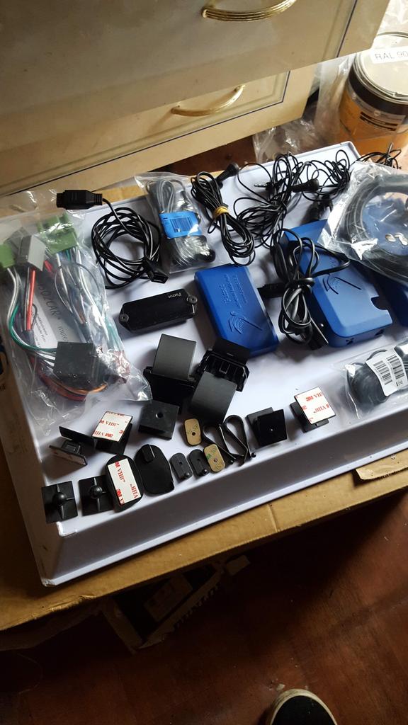Onderdelen/accessoires tbv parrot carkit vanaf €10,-, Auto diversen, Carkits, Gebruikt, Ophalen of Verzenden