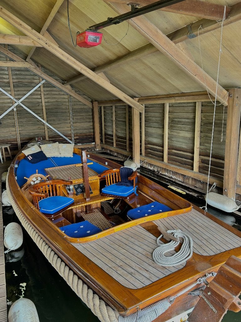 Klassieke helderse vlet met familiegeschiedenis, Gebruikt, Binnenboordmotor, Diesel, Rondzit